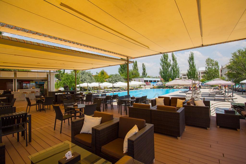 Cross Health Spa Center Jerevan Buitenkant foto