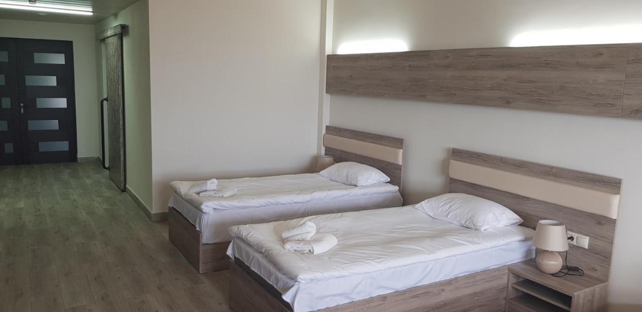 Cross Health Spa Center Jerevan Buitenkant foto